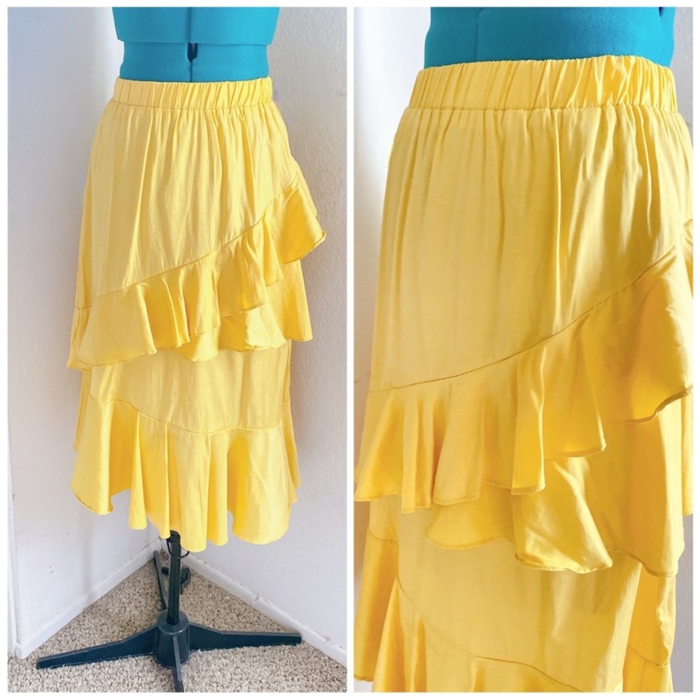 YELLOW RUFFLE LAYERED CASUAL VINTAGE  MIDI SKIRT SIZE M/L
